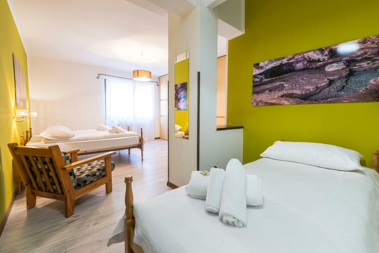 Room&Breakfast Al Canyon 丰多 外观 照片