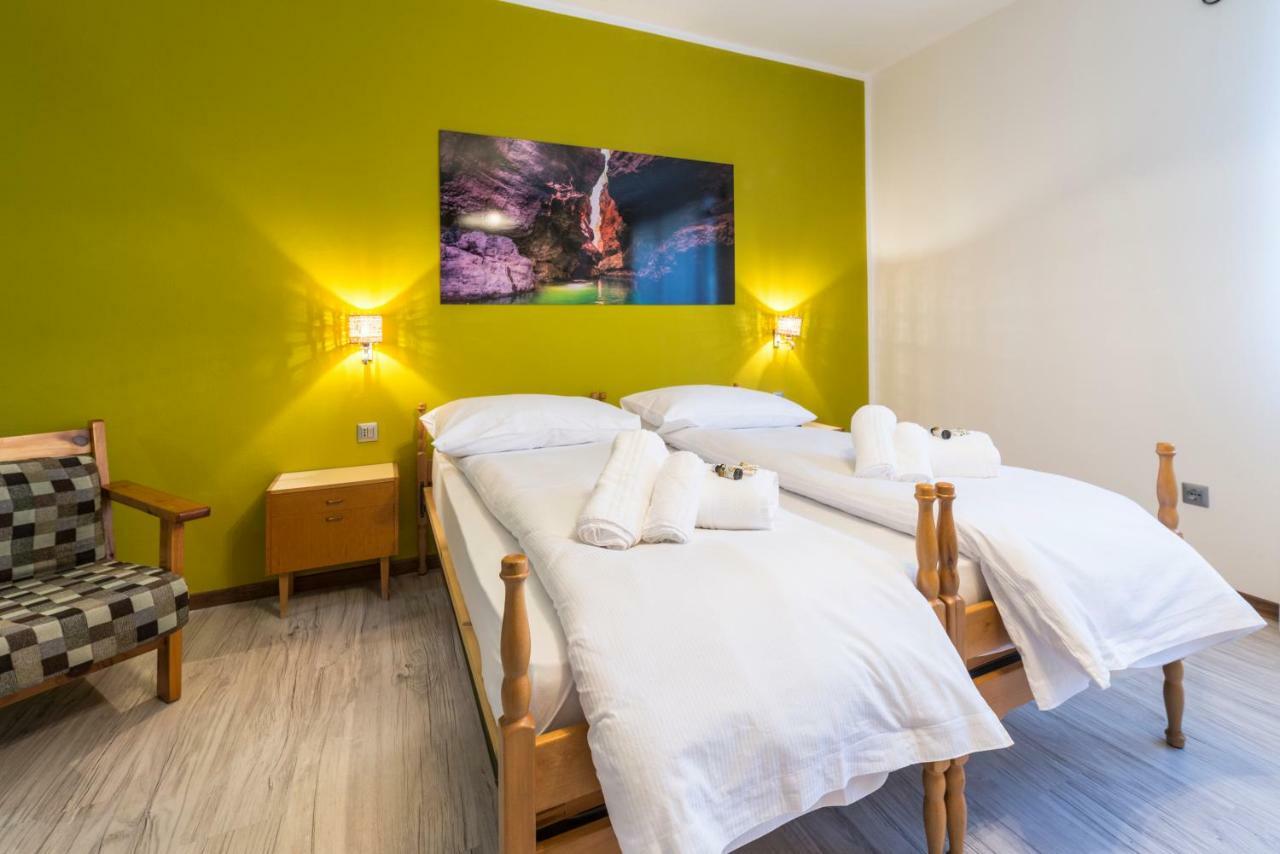 Room&Breakfast Al Canyon 丰多 外观 照片